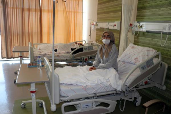 Kayseri'de genç kız bütün arkadaşlarına mesaj atıp uyardı: Bu iş şakaya gelmiyor - Resim: 1