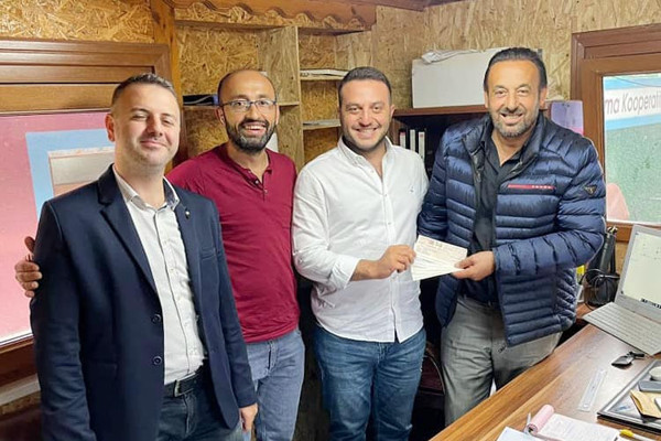 Ekrem İmamoğlu'ndan 200 bin TL'lik bağış! Bakın nereye bağışladı - Resim: 0