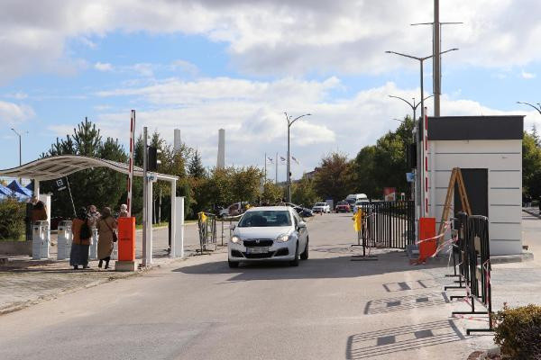 Eskişehir Osmangazi Üniversitesi'nden tepki çeken ücret kararı: 30 TL, 50 TL, 100 TL... - Resim: 2