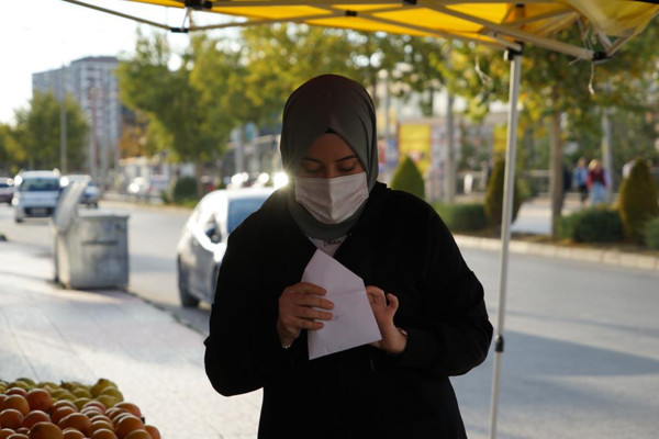 Kastamonu'da meyvelerin arasında görünce şaştı kaldı: Çok duygulandım - Resim: 1