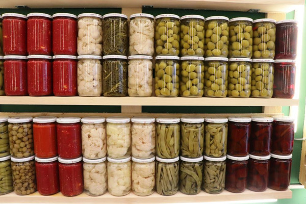 Raflarda yerini aldı! 100 çeşit var: Kilosu 30 TL'ye satılıyor - Resim: 0