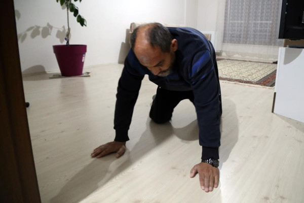 Gümüşhane'de 2 yıl boyunca hareket etmeden yattı! Tek bir isteği var - Resim: 0