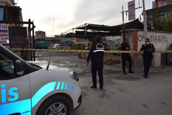 Malatya'da cezaevinden izinli çıktı! Otoparkta kanlar içinde kaldı - Resim: 0