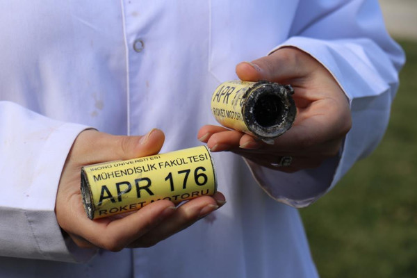 Malatya'da kayısıdan ürettiler! Değeri 200 dolar: Kanada ve ABD'ye gönderilecek - Resim: 0