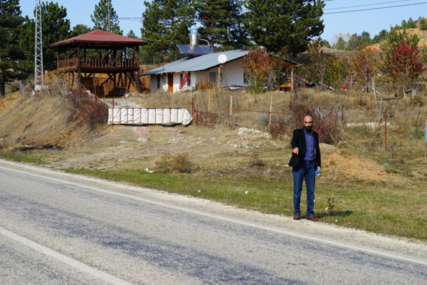 Kastamonu'da feci kazada öldü! Kadının kıyafeti tartışma konusu oldu - Resim: 0