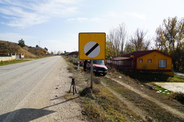 Kastamonu'da feci kazada öldü! Kadının kıyafeti tartışma konusu oldu - Resim: 1