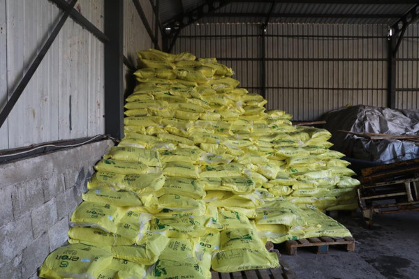 Rize'de ucuza almak için kuyruğa girdiler! 5 bin TL'den satışa sunuldu - Resim: 2