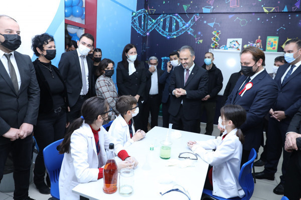 Eğitimde çıta Bursa Büyükşehir'le yükseliyor - Resim: 1