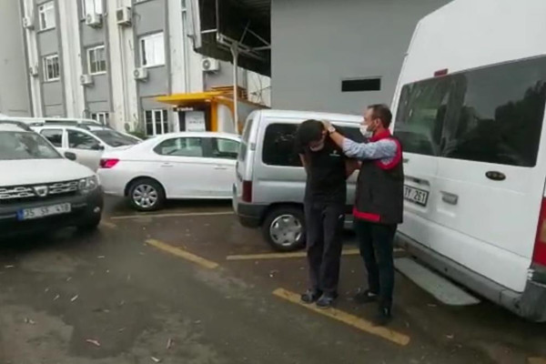 İzmir'de teklifini reddeden eşini  defalarca bıçaklayıp öldürdü! Bakın ne ceza aldı - Resim: 0