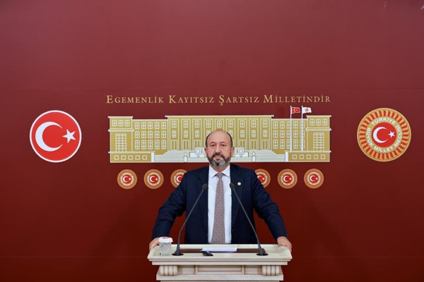 'Bu ülkede 24 yıl boyunca Allah demek yasaklandı' diyen Erol Kavuncu Twitter'da olay oldu - Resim: 0