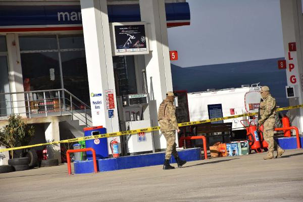 Batman'da akaryakıt istasyonunda dehşet! Eren'i öldürüp kasadaki paraları alarak kaçtılar - Resim: 0