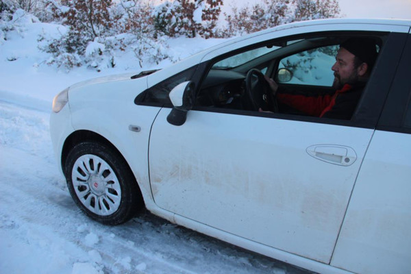 Bu haberi okumadan karlı havada yola çıkmayın! Bunları yapanların araçları yollarda kaymayacak - Resim: 2
