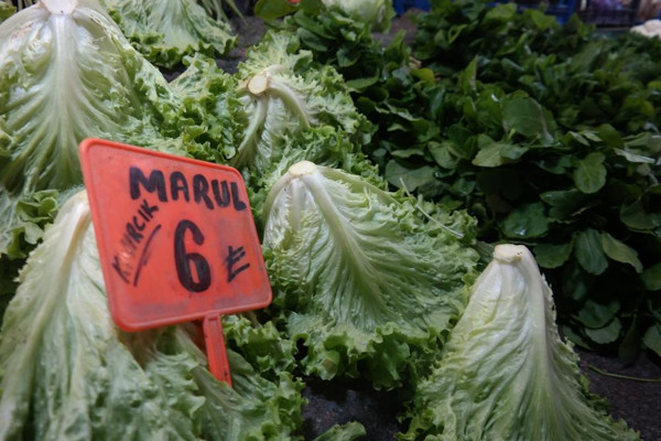 Kar yağışı fiyatları 2 katına çıkardı! 2 TL iken 5 TL oldu: Çok aşırı pahalılık var, maalesef alamıyoruz - Resim: 0