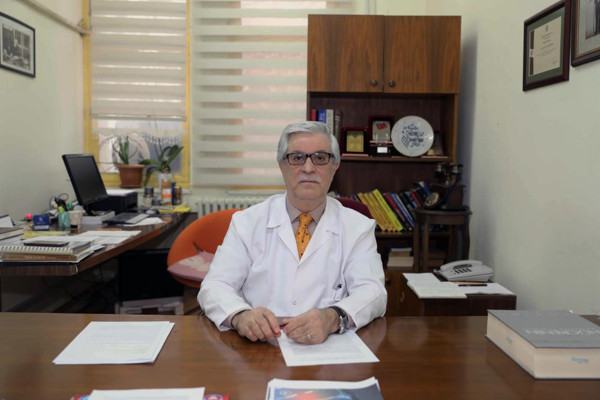 Türk bilim insanı nadir görülen genetik hastalığı keşfetti! Literatüre kendi ismiyle girdi - Resim: 0