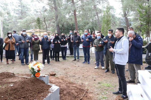 Sanatçı Mithat Demokan hayatını kaybetti! Film teklifi gelince hastalıklarını unutup kabul etmişti - Resim: 0