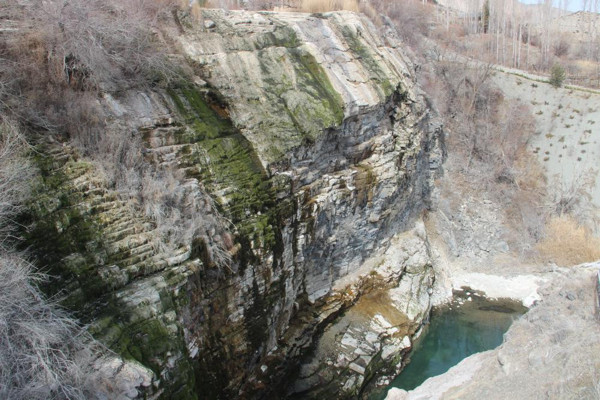 Asya ve Avrupa’nın en yüksek şelalesinde 1 damla su kalmadı! Binlerce turisti Antalya'ya çekiyordu - Resim: 0