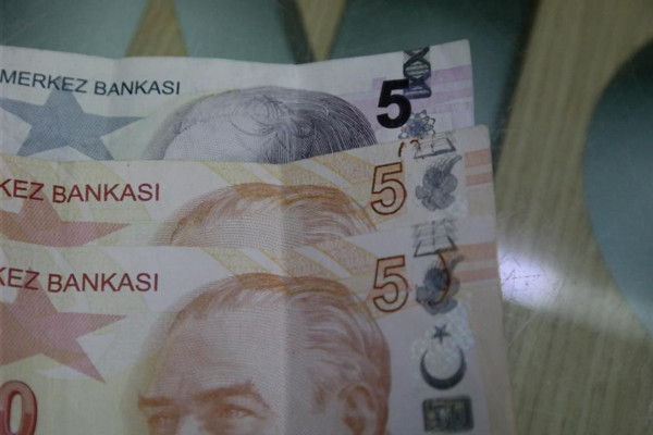 Eskişehir'de hatalı basım paraları görünce şaştı kaldı! Yıllardır saklıyor: 25, 30 bine satabilirim - Resim: 0