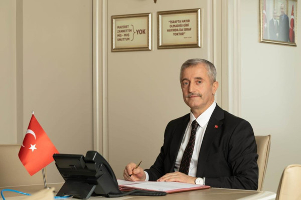 Bu ilçede sigara içmeyen personele 500 TL verilecek! Belediye Başkanı duyurdu - Resim: 0