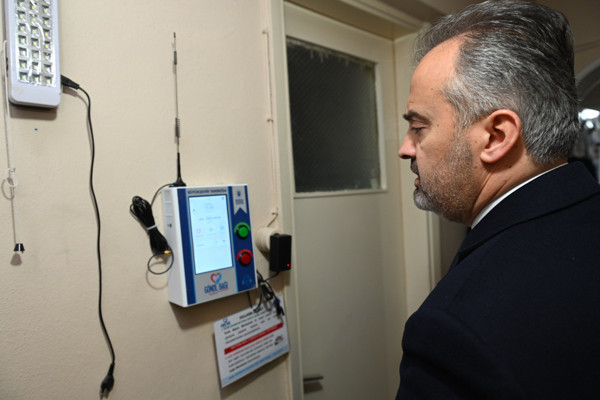 Dünyada bir ilk! Bursa'da evlere yerleştirildi: 7/24 takip altına alınıyor - Resim: 1