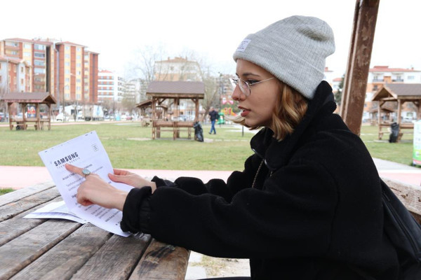Eskişehir'de telefonunu tamire gönderen genç kız hayatının şokunu yaşadı: Ciddiye almadılar - Resim: 2