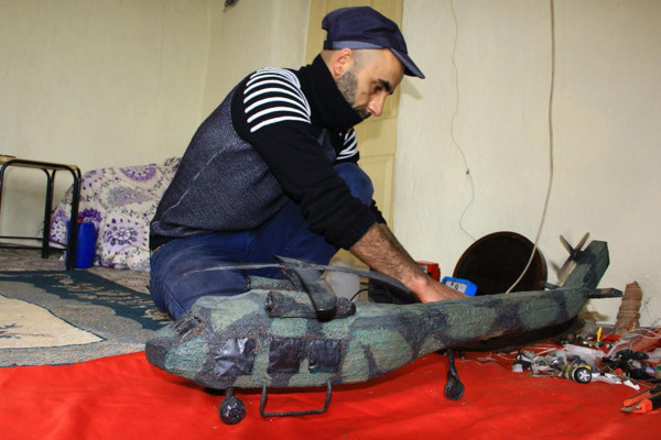 Hakkarili gencin atıklardan yaptığını gören şaştı kaldı! Tıraş makinesinin motorunu kullandı - Resim: 1