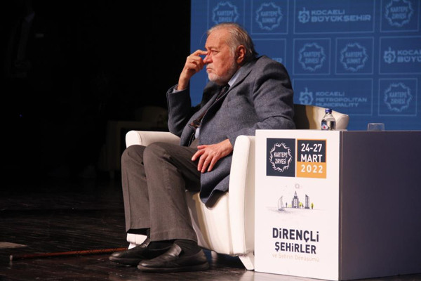 'Böyle bir şey olabilir mi?' diyen İlber Ortaylı isyan etti: Zamanı geldi - Resim: 1