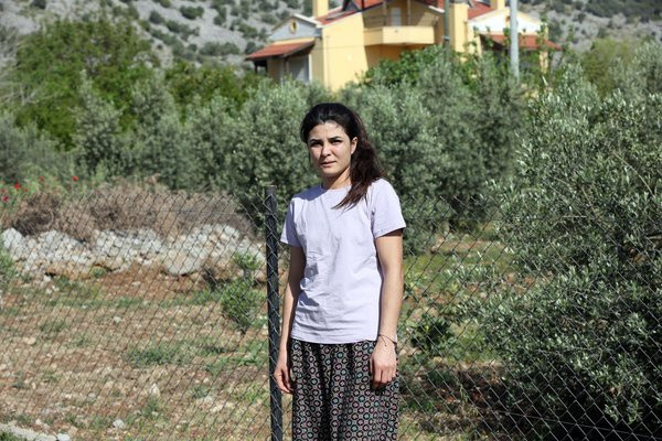 Türkiye'nin konuştuğu Melek İpek'ten haber var! "Kötü günler geride kaldı ileriye bakmak zorundayım" - Resim: 1