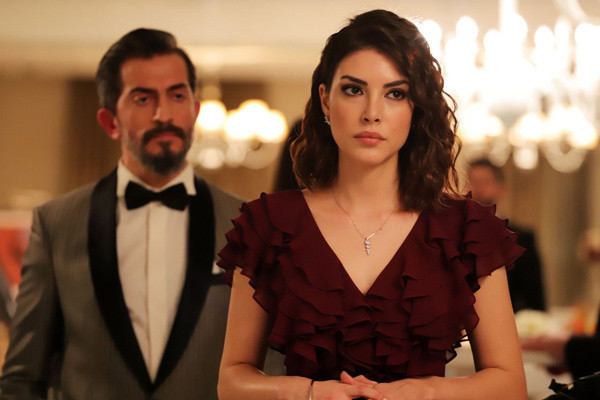 Teşkilat dizisi duramadı o ünlü oyuncuyu da kadroya aldı! Şimdi aynı gündeki diziler düşünsün - Resim: 1