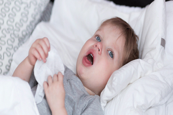 Çocuğunuz çok öksürüyorsa bunları mutlaka deneyin! Öksürüğe en iyi gelen yöntemler - Resim: 0