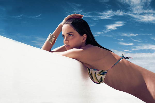 Tuğçe Kazaz'ın LGBT açıklaması herkesi ikiye böldü! "Tercih değil dayatmadır" - Resim: 0