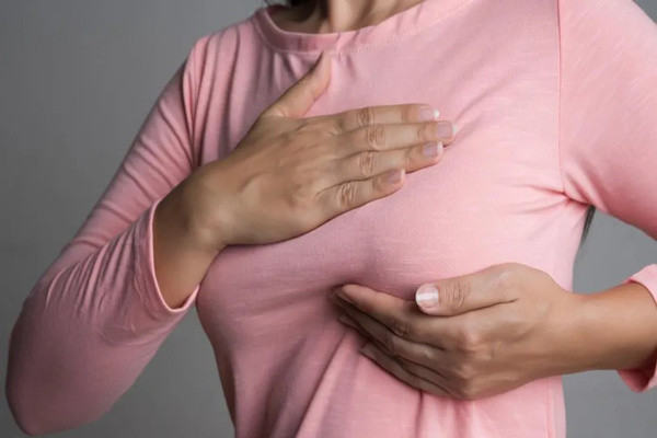 Göğsünüzde ağrı ve dolgunluk varsa dikkat! Memede dolgunluk hissi ve duyulan ağrının sebebi açıklandı - Resim: 2