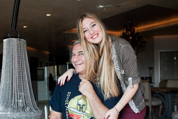 Yasmin Erbil iktidarı övmesine öfkelendi, babası Mehmet Ali Erbil'e yargı dağıttı! Bomba paylaşım... - Resim: 0