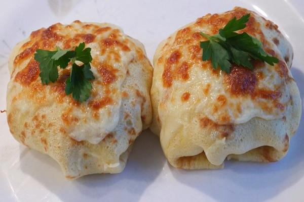 Misafirleriniz her yerde anlatacak! Krepli tavuk bohçası görüntüsüyle bile hayran bırakıyor - Resim: 0