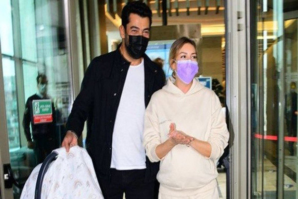 İkinci bebeğini doğuran Sinem Kobal'ın hastalığı ortaya çıktı! Konuşmakta ve yürümekte zorluk çekiyor - Resim: 0