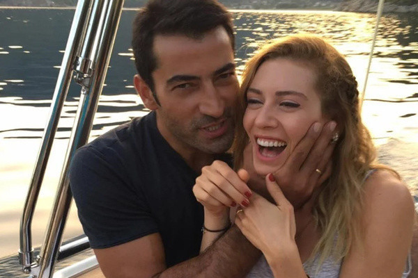 İkinci bebeğini doğuran Sinem Kobal'ın hastalığı ortaya çıktı! Konuşmakta ve yürümekte zorluk çekiyor - Resim: 1