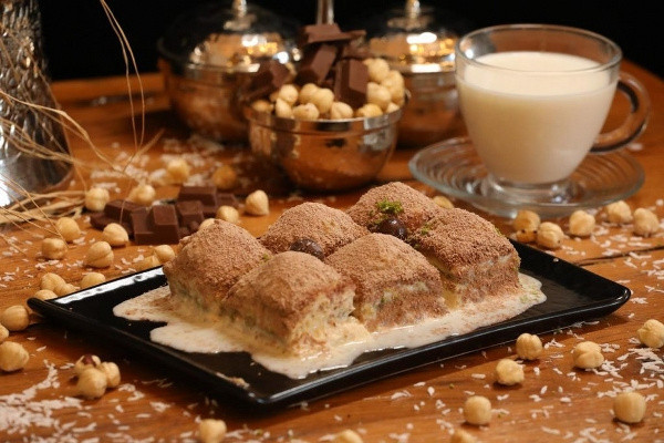 Kendinizi tutamayıp şeker komasına girmeyin! İşte son dönemlerin fenomeni soğuk baklava tarifi - Resim: 0