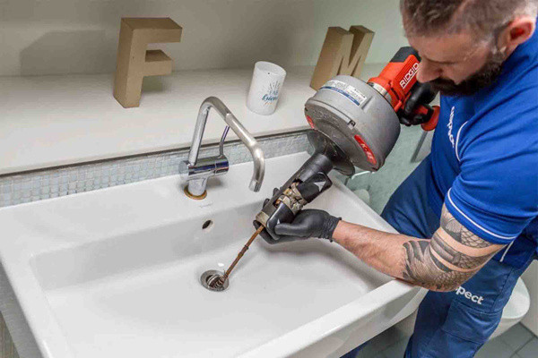 Bunlar giderleri mahvediyor! Asla lavaboya dökülmemesi gereken şeyler - Resim: 0