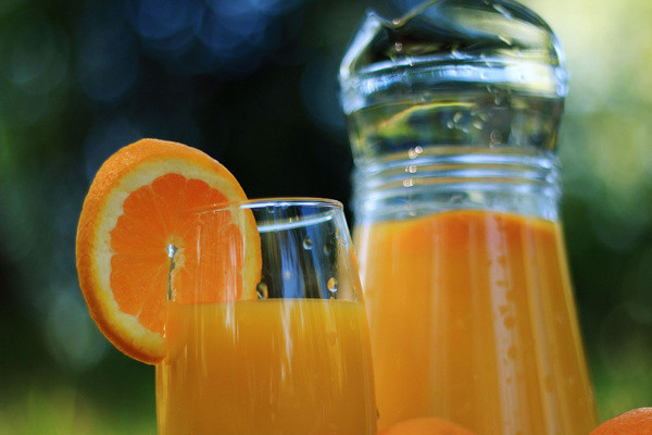 Vücudunuzdaki ödem sizi rahatsız ediyorsa bunu deneyin! Ödemi anında söküp atan içecekler - Resim: 1