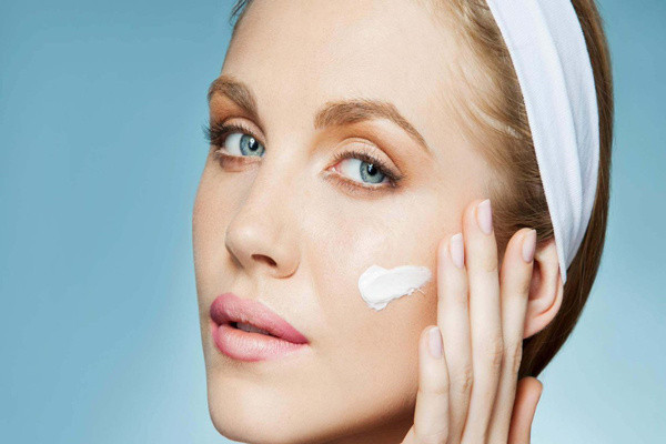 Soğuk havalar gelmişken cilt bakımınızı ihmal etmeyin! Soğuk hava için etkili cilt bakım tüyoları - Resim: 0