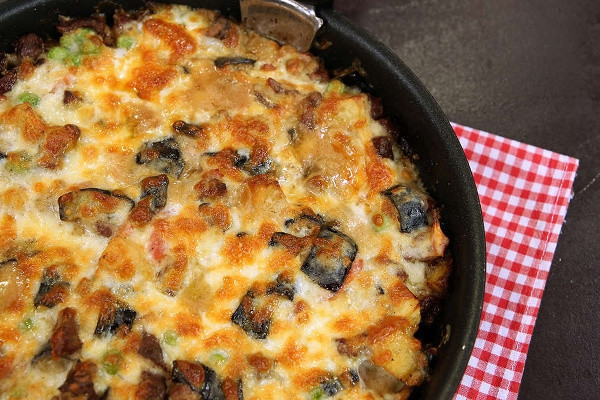 Bu kebabı tadan başka yemek aramıyor! Kokusu tüm mahallenin ağzını sulandıracak Macar kebabı tarifi - Resim: 0