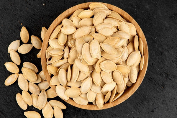 kabak çekirdeğinin bu faydaları duyunca avcunuzda değil cebinizde taşıyacaksınız - Resim: 0