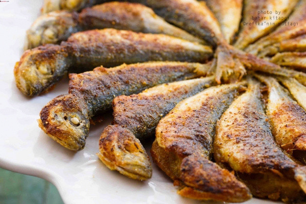 Balık sevenler fırında mısır unlu istavrit tarifi ile balığa bir kez daha aşık olacak - Resim: 0