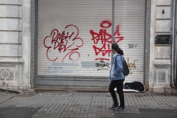 13 yaşında tek başına yaşam mücadelesi veriyor - Resim: 3