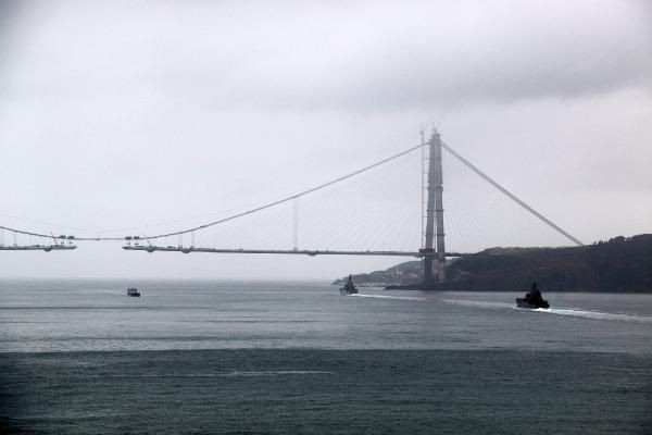 Rusya savaş gemisi boğazdan geçti bu kez askerleri.... - Resim: 4