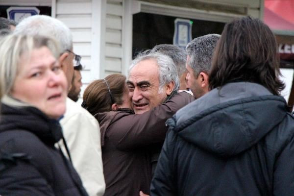 Adli Tıp Kurumu önünde acı ve gözyaşı! - Resim: 4