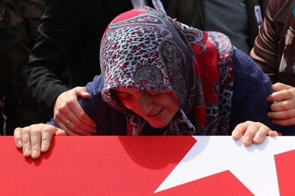 Özel harekat polisinin koluna yazdığı ayet! - Resim: 3