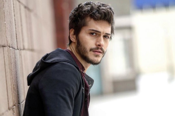 Bodrum Masalı’nın yakışıklısından aşk itirafı genç kızlar peşinde! - Resim: 1