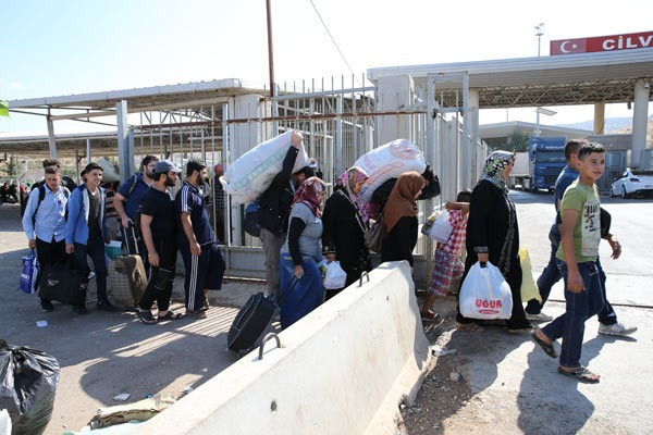 Suriyeliler akın akın memleketlerine gidiyor - Resim: 1