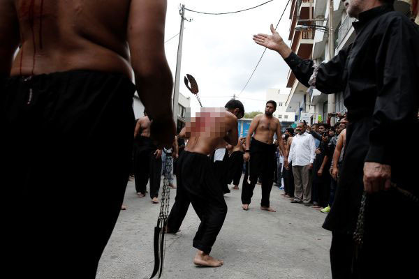 Kerbela anmasını böyle yaptılar jiletli zincirlerle... - Resim: 4