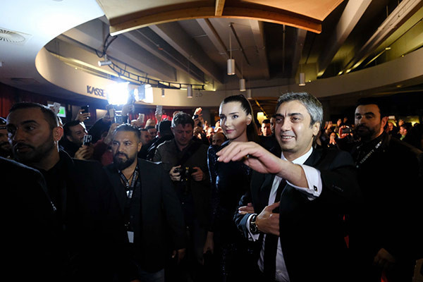 Herkes onu konuşuyor! İlk üç günde rekor kırdı - Resim: 4